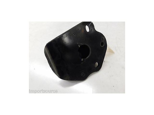 2003-2008 TOYOTA COROLLA OEM RIGHT REAR BUMPER REINFORCEMENT BRACKET MOUNT