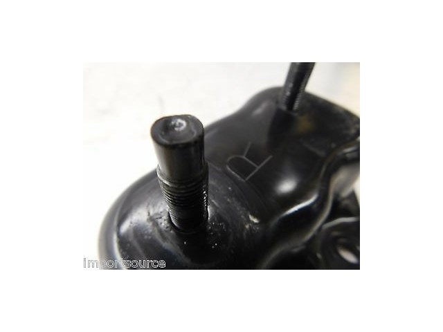 2003-2008 TOYOTA COROLLA OEM RIGHT REAR BUMPER REINFORCEMENT BRACKET MOUNT