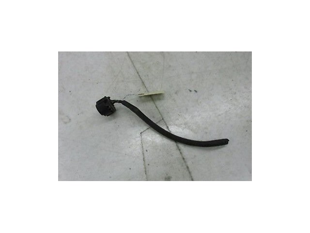 2004-2007 INFINITI QX56 OEM REAR HITCH CURT PLUG PIG TAIL