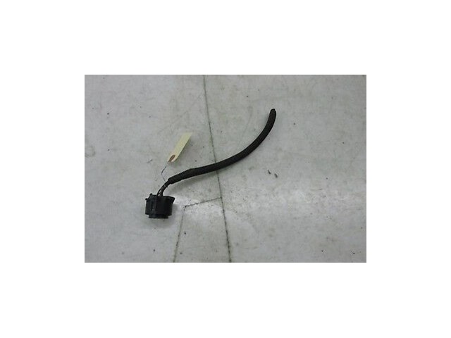 2004-2007 INFINITI QX56 OEM REAR HITCH CURT PLUG PIG TAIL