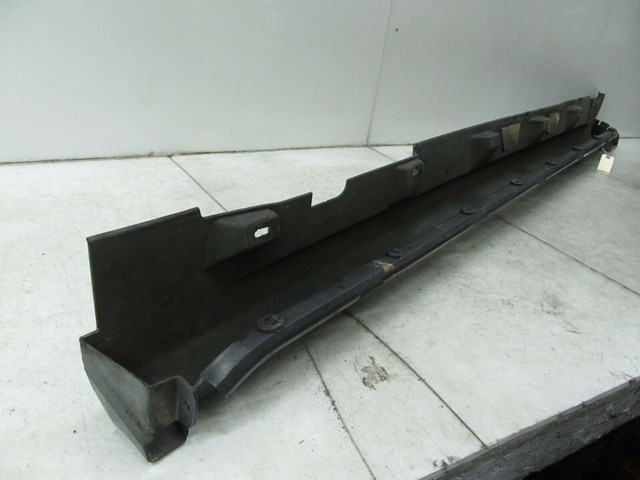 2005-2009 SAAB 9-5 OEM RIGHT SIDE ROCKER PANEL SIDE SKIRT 