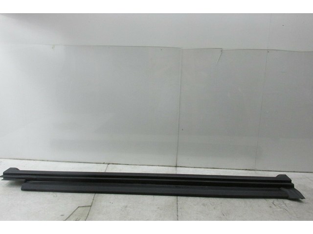  2003-2006 RANGE ROVER HSE OEM RIGHT SIDE ROCKER PANEL SIDE SKIRT