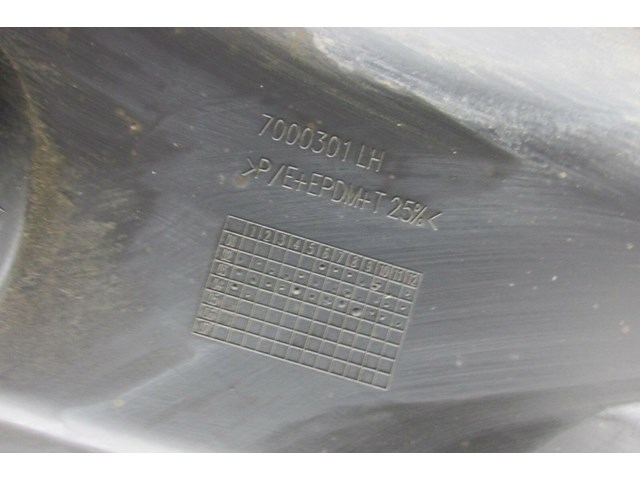  2003-2006 RANGE ROVER HSE OEM LEFT SIDE DRIVER SIDE ROCKER PANEL SIDE SKIRT