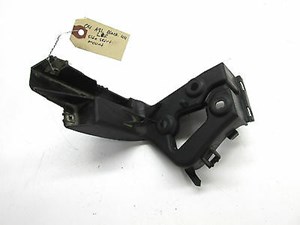 2004-2006 AUDI A8 L QUATTRO D3 OEM LEFT REAR SIDE SKIRT MOUNTING BRACKET 