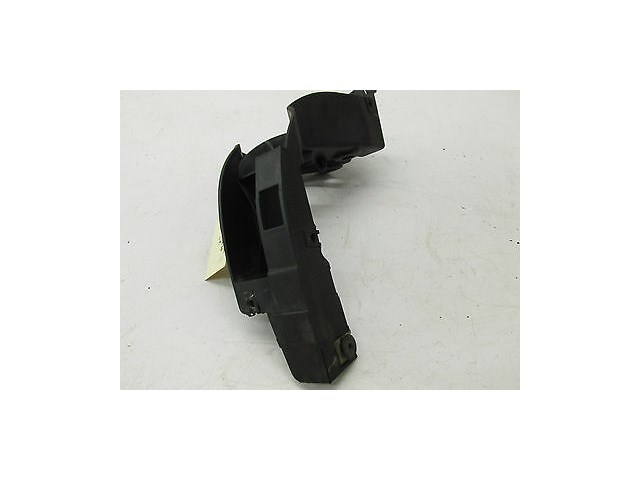 2004-2006 AUDI A8 L QUATTRO D3 OEM LEFT REAR SIDE SKIRT MOUNTING BRACKET