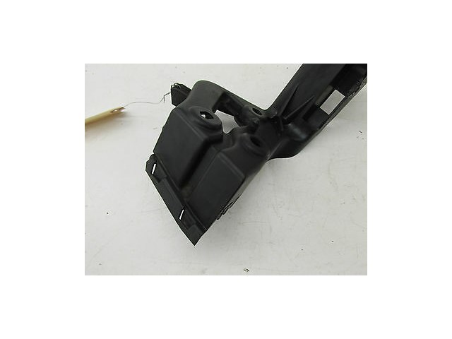 2004-2006 AUDI A8 L QUATTRO D3 OEM LEFT REAR SIDE SKIRT MOUNTING BRACKET