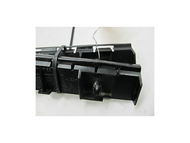 2011-2013 BMW 128i E82 OEM LEFT SIDE SUPPORTING LEDGE ROCKER PANEL SIDE SKIRT