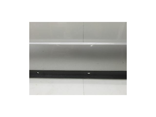 2004-2007 JAGUAR XJR X350 OEM RIGHT PASSENGER'S SIDE SKIRT ROCKER PANEL MOULDING