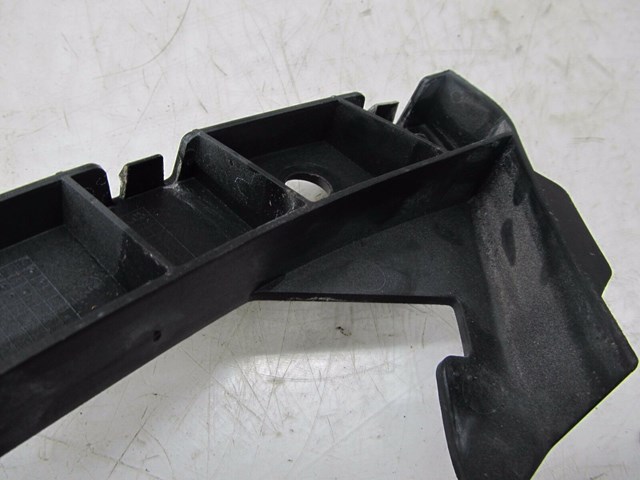 2013-2015 PORSCHE BOXSTER 981 OEM LEFT REAR SIDE SKIRT RETAINER BRACKETS (2)