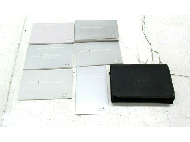 2013 INFINITI M37 OEM OWNERS MANUAL BOOKLETS  WITH STORAGE POUCH  