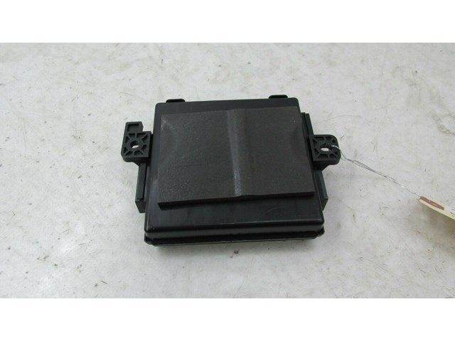 2013-2016 DODGE DART OEM RIGHT REAR DECKLID  RECEIVER HUB 56046805AI