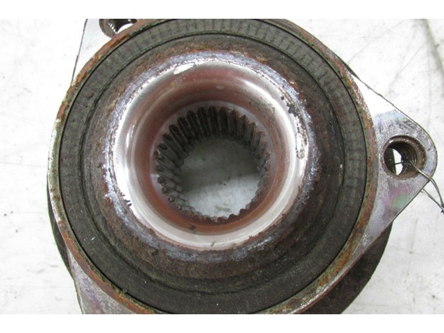 2004-2011 SAAB 9-3 OEM RIGHT FRONT PASSENGER SIDE WHEEL HUB BEARING ASSEMBLY 