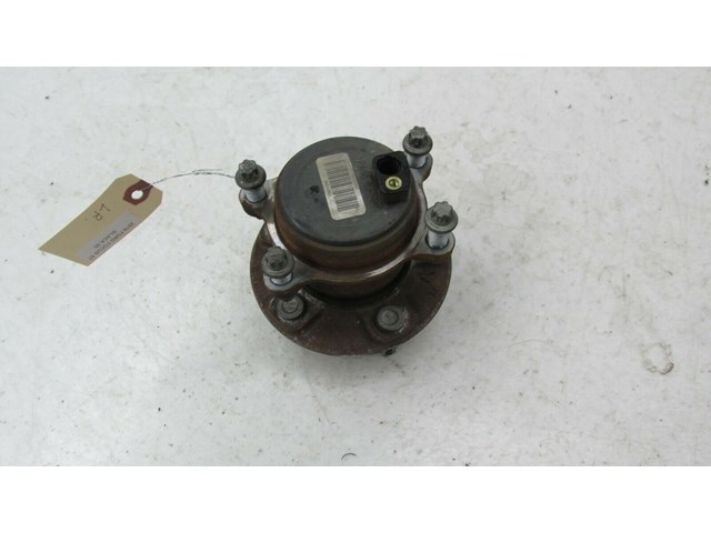 2013-2018 FORD FOCUS ST OEM LEFT REAR WHEEL HUB BEARING   