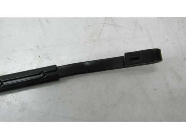 2011-2018 INFINITI M37 Q70 OEM RIGHT FRONT PASSENGER SIDE WINDSHIELD WIPER