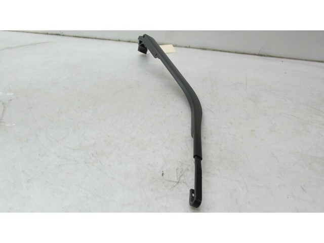 2011-2018 INFINITI M37 Q70 OEM RIGHT FRONT PASSENGER SIDE WINDSHIELD WIPER