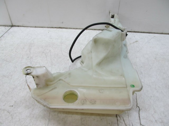 2005-2008 AUDI A6 C6 OEM FRONT WINDSHIELD WIPER RESERVOIR TANK