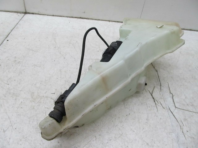 2005-2008 AUDI A6 C6 OEM FRONT WINDSHIELD WIPER RESERVOIR TANK