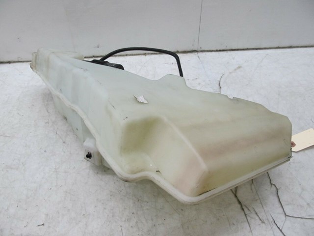 2005-2008 AUDI A6 C6 OEM FRONT WINDSHIELD WIPER RESERVOIR TANK