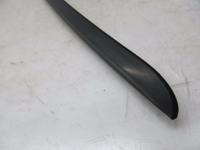 2004-2008 AUDI A8L W12 OEM RIGHT FRONT PASSENGER WINDSHIELD TRIM SEAL