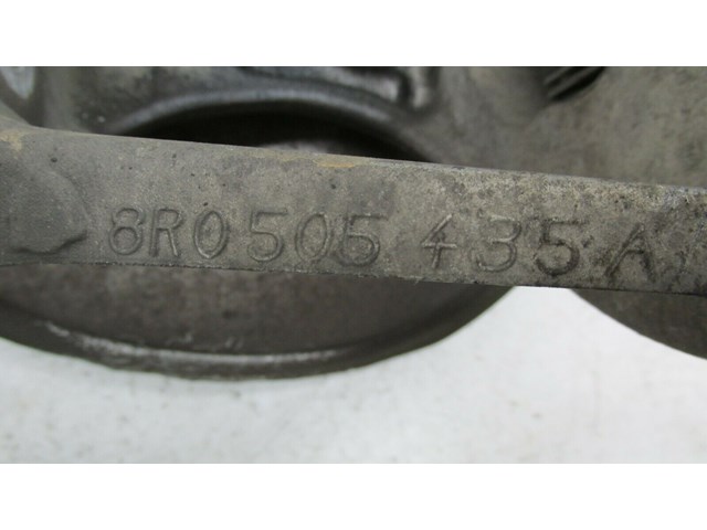 2009-2012 AUDI Q5 8R OEM LEFT REAR DRIVER SIDE WHEEL SPINDLE KNUCKLE 8R0505435