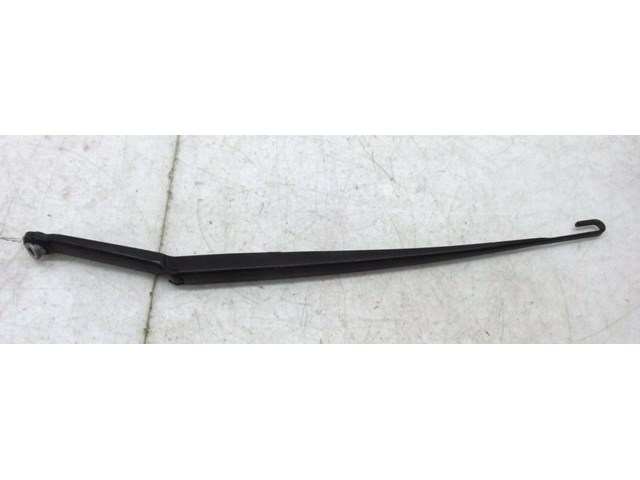 2002-2006 BMW M3 E46 COUPE OEM RIGHT FRONT WINDSHIELD WIPER BLADE ARM