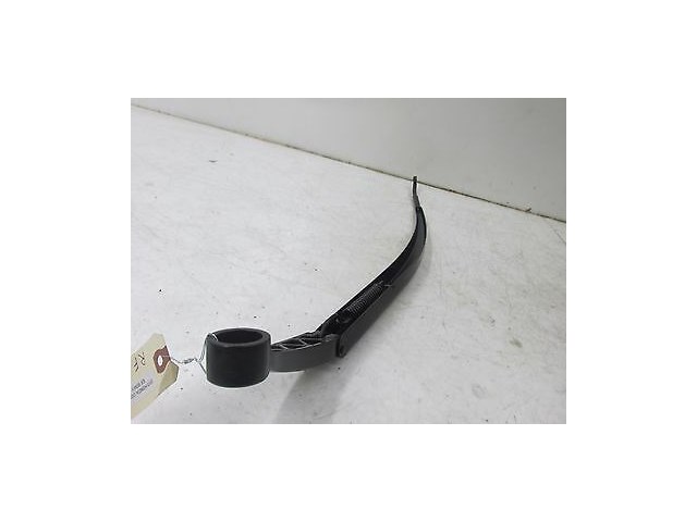 2011-2013 HONDA ODYSSEY OEM RIGHT FRONT WINDSHIELD WIPER CONTROL ARM