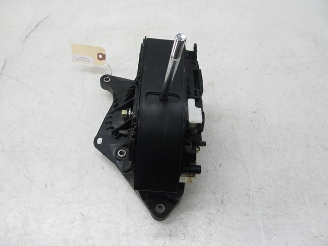 2001-2006 LEXUS LS430 OEM FRONT CENTER AUTOMATIC GEAR SHIFTER CONTROL 