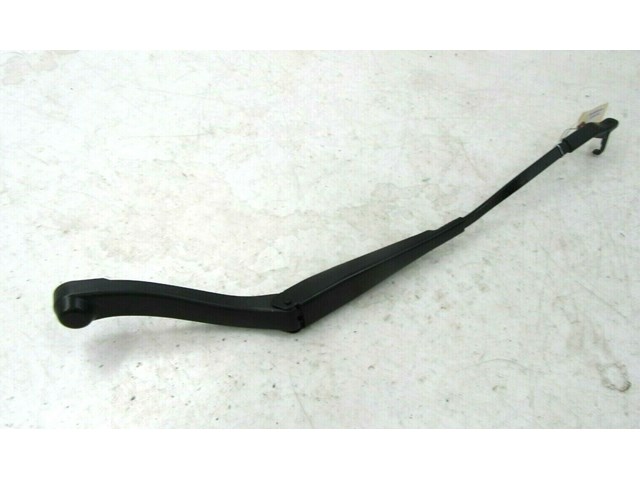 2012-2015 MERCEDES C350 COUPE OEM LEFT FRONT DRIVER SIDE WINDSHIELD WIPER