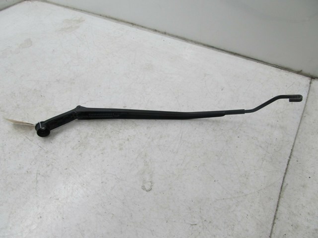 2002-2006 LEXUS SC430 OEM RIGHT FRONT PASSENGER SIDE WINDSHIELD WIPER ARM