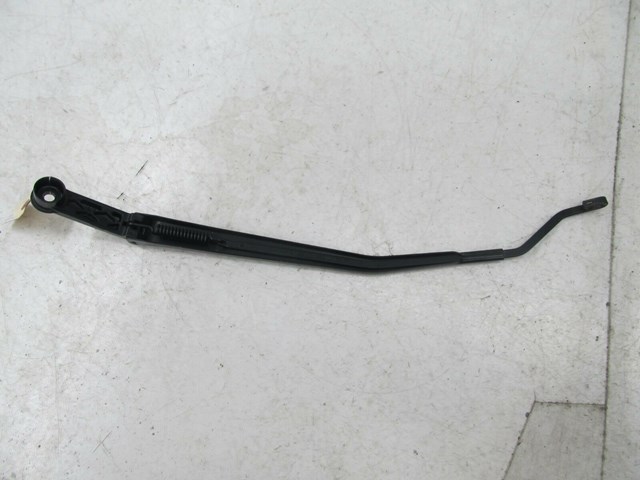 2002-2006 LEXUS SC430 OEM RIGHT FRONT PASSENGER SIDE WINDSHIELD WIPER ARM
