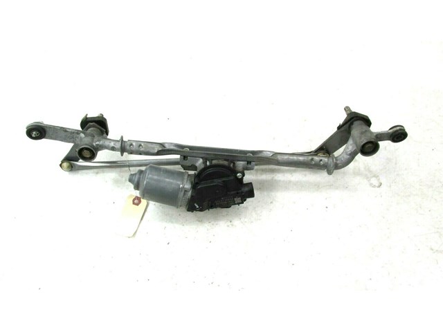 2013-2016 DODGE DART OEM WINDSHIELD WIPER LINKAGE WITH MOTOR     