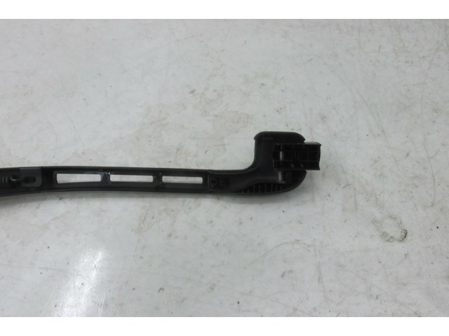 2007-2010 BMW 328xi E90 OEM LEFT FRONT DRIVER SIDE WINDSHIELD WIPER 