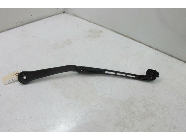 2007-2010 BMW 328xi E90 OEM LEFT FRONT DRIVER SIDE WINDSHIELD WIPER 