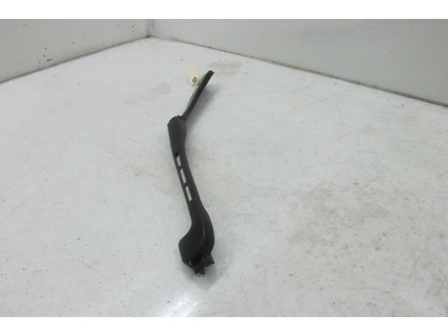 2007-2010 BMW 328xi E90 OEM LEFT FRONT DRIVER SIDE WINDSHIELD WIPER 