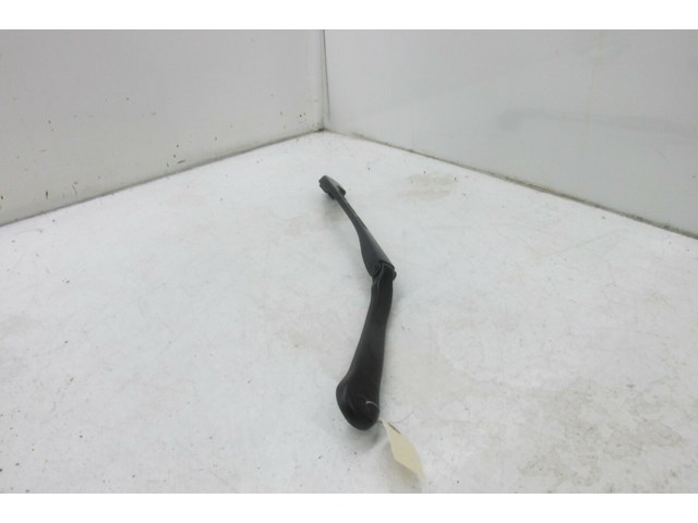 2007-2010 BMW 328xi E90 OEM LEFT FRONT DRIVER SIDE WINDSHIELD WIPER 