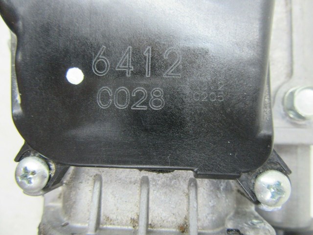 2013-2018 ACURA RDX OEM FRONT WINDSHIELD WIPER LINKAGE MOTOR TRANSMISSION