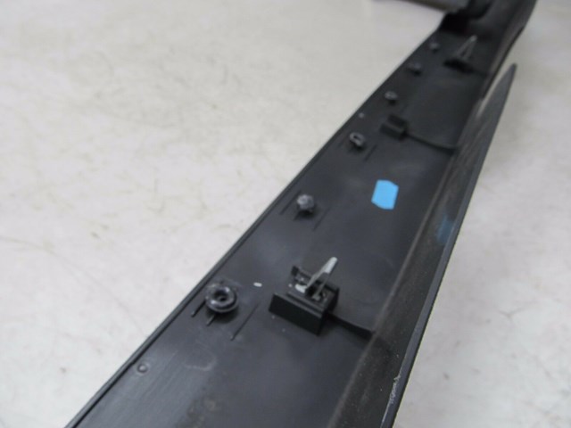 2004-2007 VOLKSWAGEN TOUAREG OEM REAR TRUNK TRIM PANEL COVER