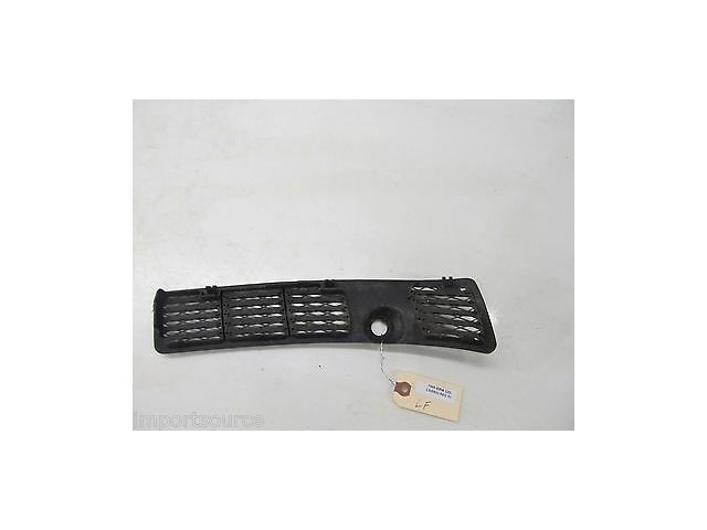1985-1992 BMW 325i E30 OEM LEFT FRONT GRILL WIPER 