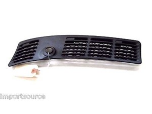 1985-1992 BMW 325i E30 OEM LEFT FRONT GRILL WIPER 