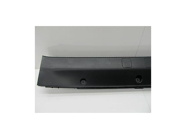  2004-2006 AUDI A8 L QUATTRO D3 OEM CENTER REAR TRUNK TRIM FINISH PANEL BLACK