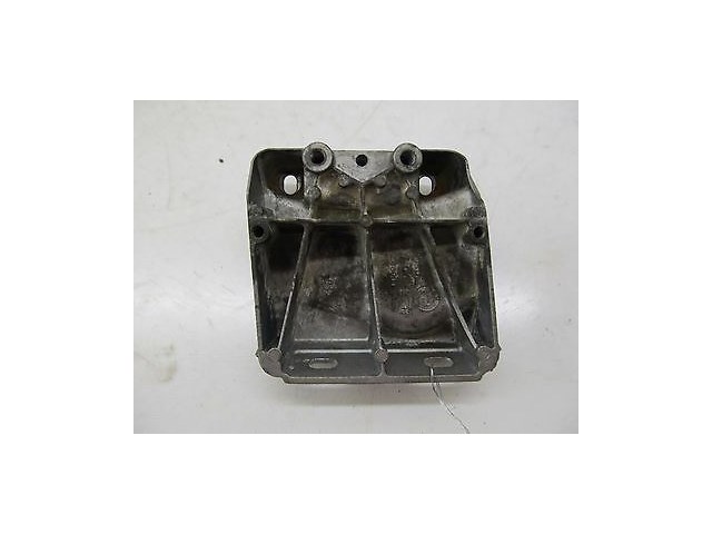 2008-2010 BMW 535i E60 OEM WIPER LINKAGE SUPPORT BRACKET MOUNT 7010593