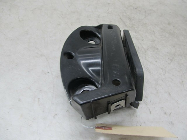 2007-2010 BMW 328xi E90 OEM LEFT REAR BUMPER SUPPORT BRACKET 