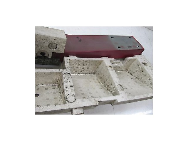 2003-2004 INFINITI G35 COUPE OEM REAR BUMPER SUPPORT REINFORCEMENT BAR W/ FOAM