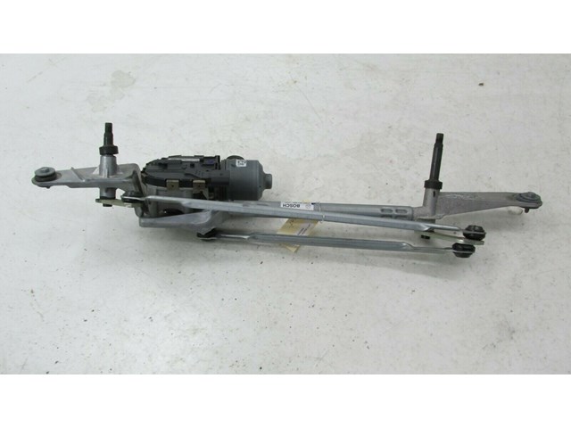 2017-2019 BUICK LACROSSE OEM WINDSHIELD WIPER LINKAGE WITH MOTOR    