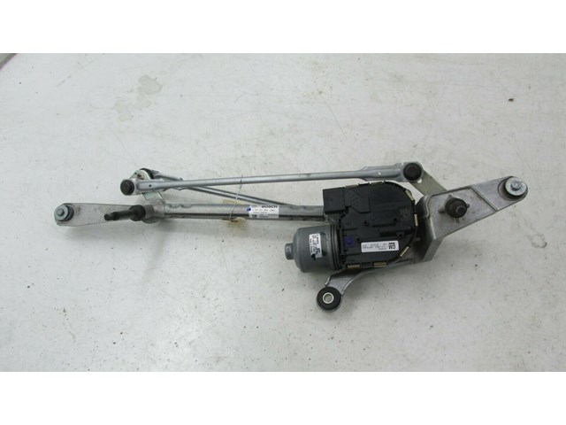 2017-2019 BUICK LACROSSE OEM WINDSHIELD WIPER LINKAGE WITH MOTOR    