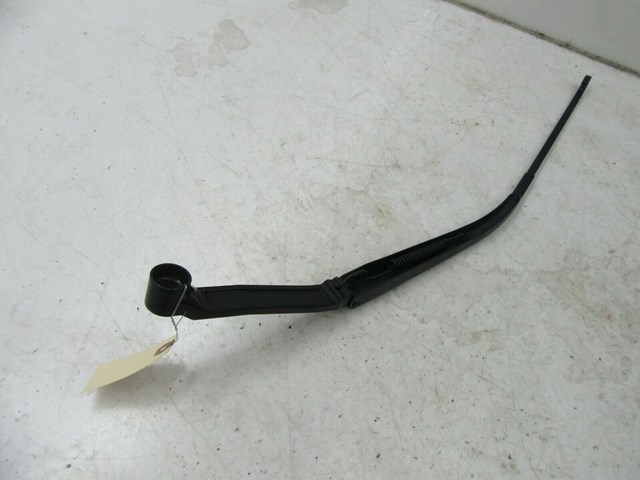 2010-2012 LINCOLN MKZ OEM RIGHT FRONT WINDSHIELD WIPER