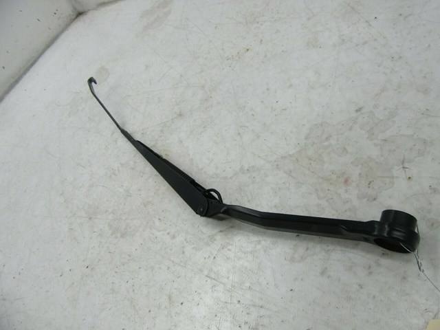 2010-2012 LINCOLN MKZ OEM LEFT FRONT WINDSHIELD WIPER