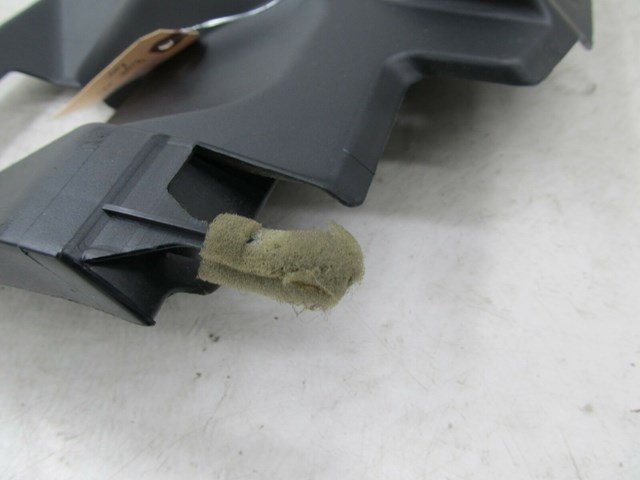 2002-2006 LEXUS SC430 OEM RIGHT UNDER DASH LOWER KNEE PANEL 55607-24070 