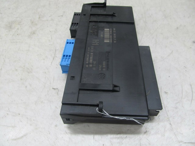 2007-2010 BMW 328xi E90 OEM RIGHT FRONT UNDER DASH MODULE 106818 10 