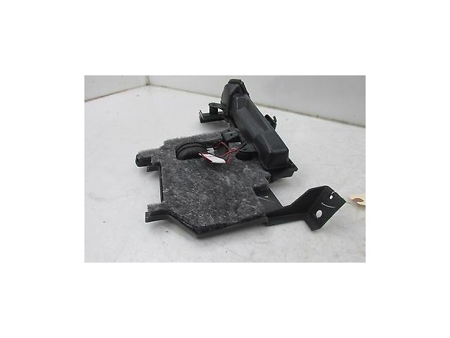 2013-2016 CADILLAC SRX OEM LEFT FRONT DRIVER SIDE UNDER DASH AIR GUIDE DUCT VENT